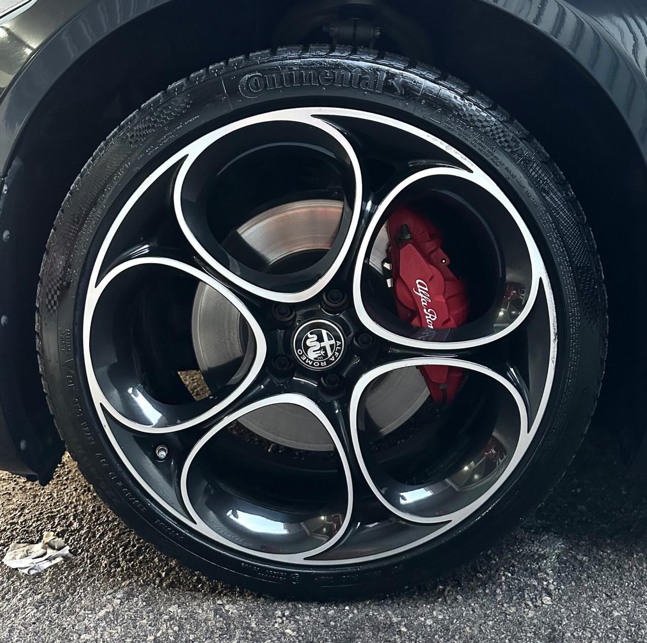 Alfa Romeo Giulia 2.2 TD 210cv AT8 Q4 Veloce