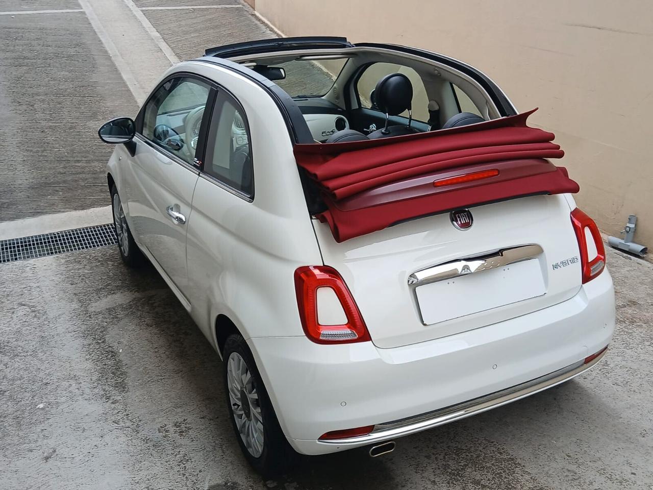 Fiat 500 C 1.0 Hybrid Dolcevita