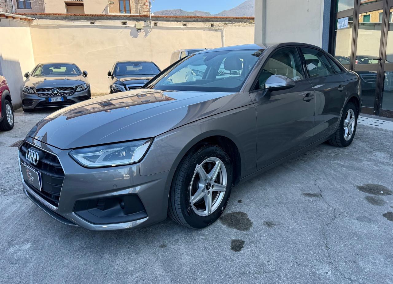 Audi A4 35 TDI/163 CV S tronic S line Edition