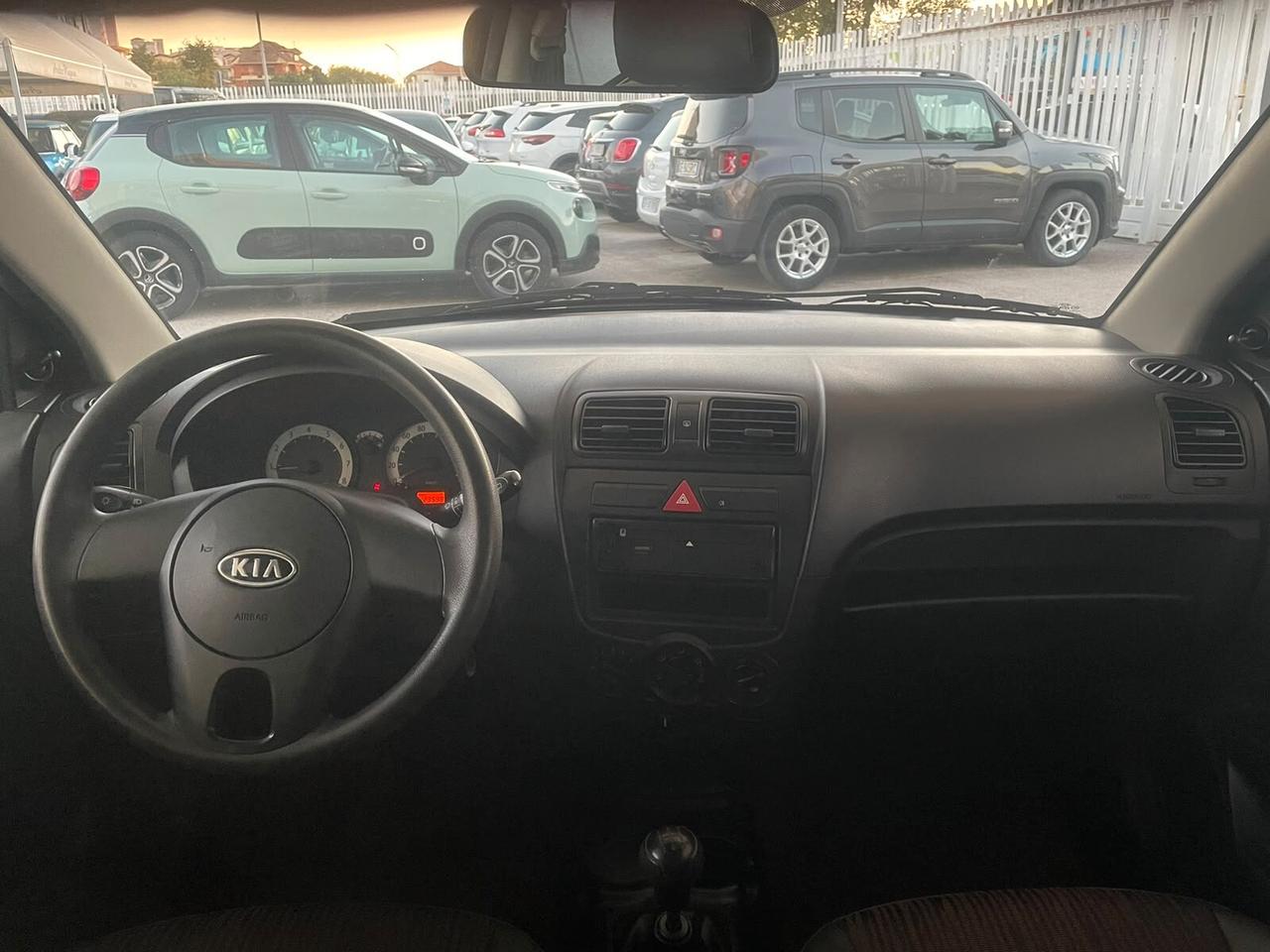 Kia Picanto 1.0