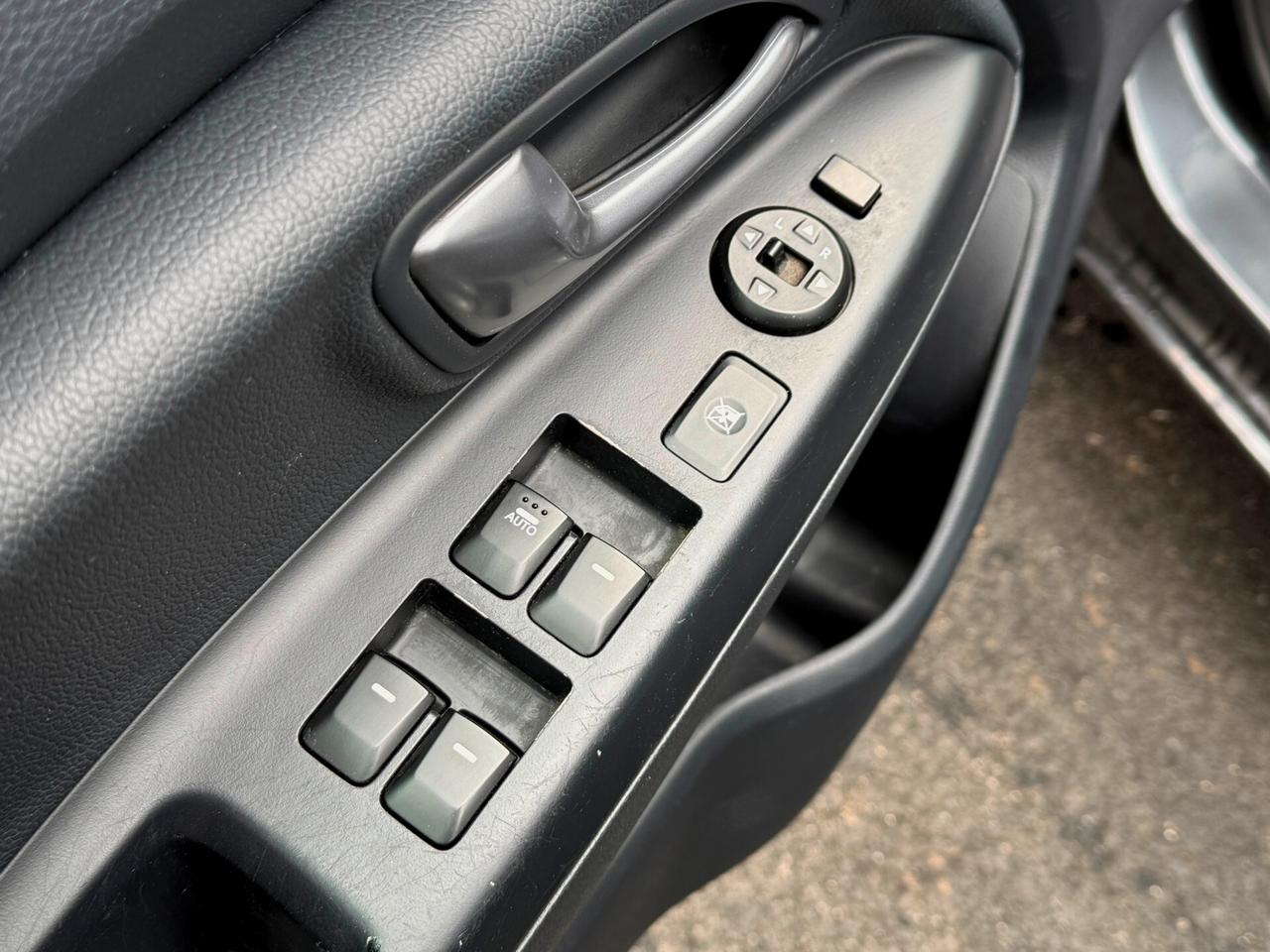 Kia Rio 1.4 CRDi 90CV 5P. EX PLUS *LED - 2012