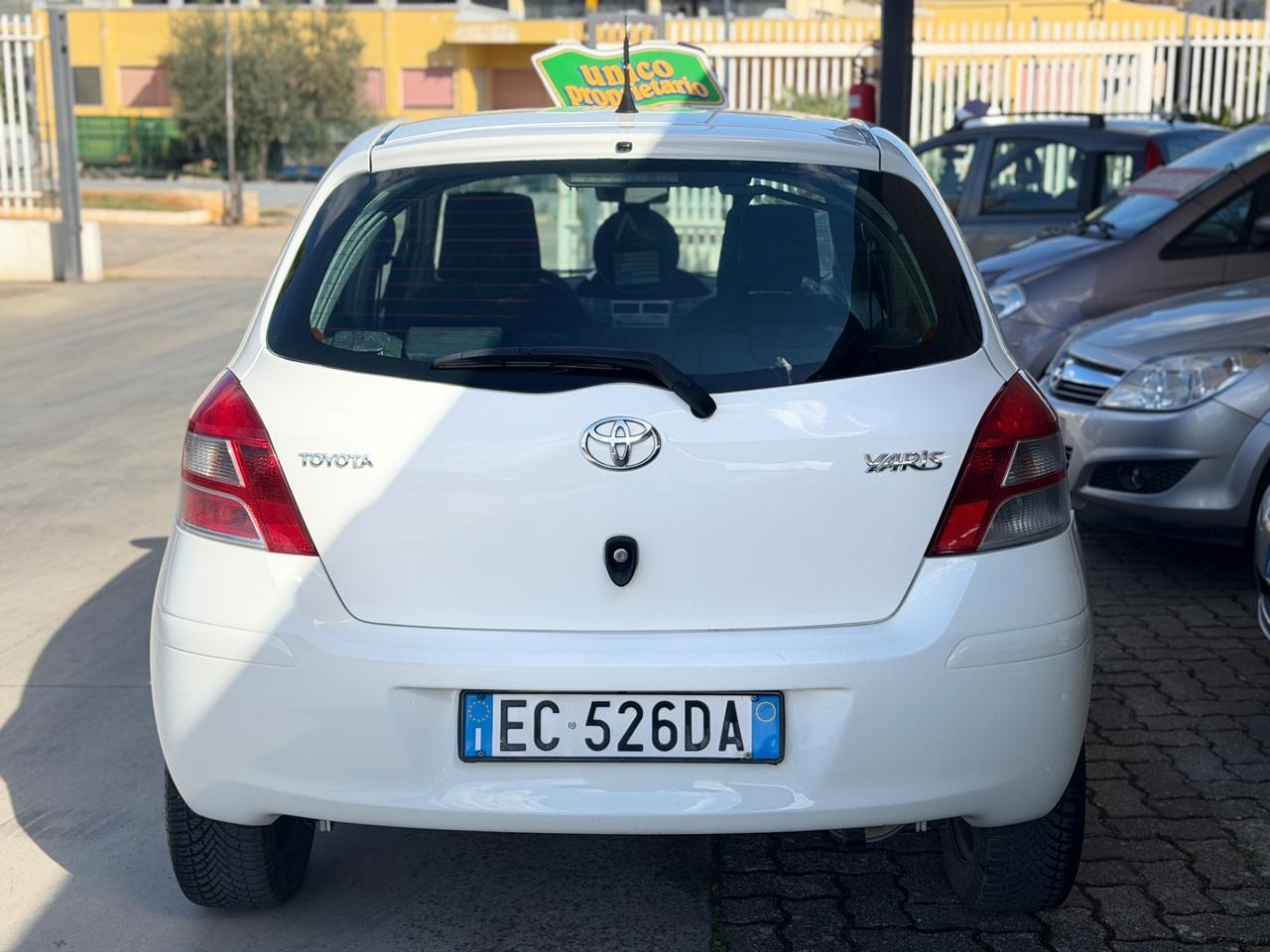 Toyota YARIS 1.0 BENZINA 2010 - SERVICE TOYOTA