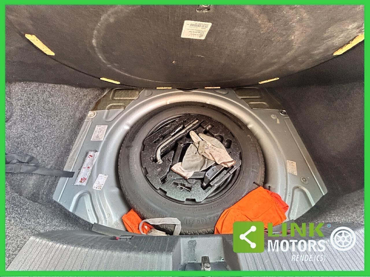 Volkswagen Maggiolino 2.0 TDI DSG Sport 07/2012