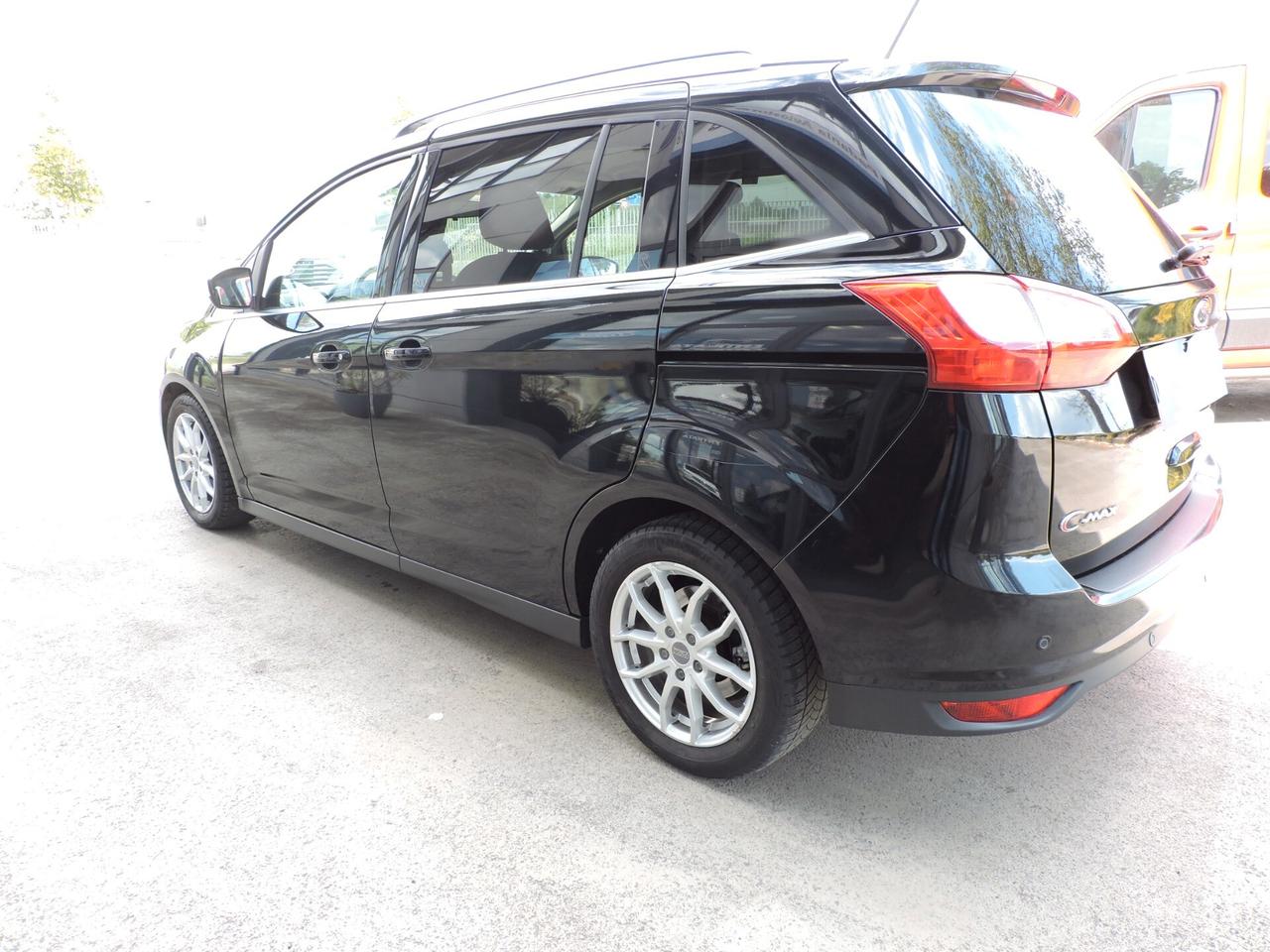 Ford C-Max7 1.5 TDCi 120CV Start&Stop Titanium