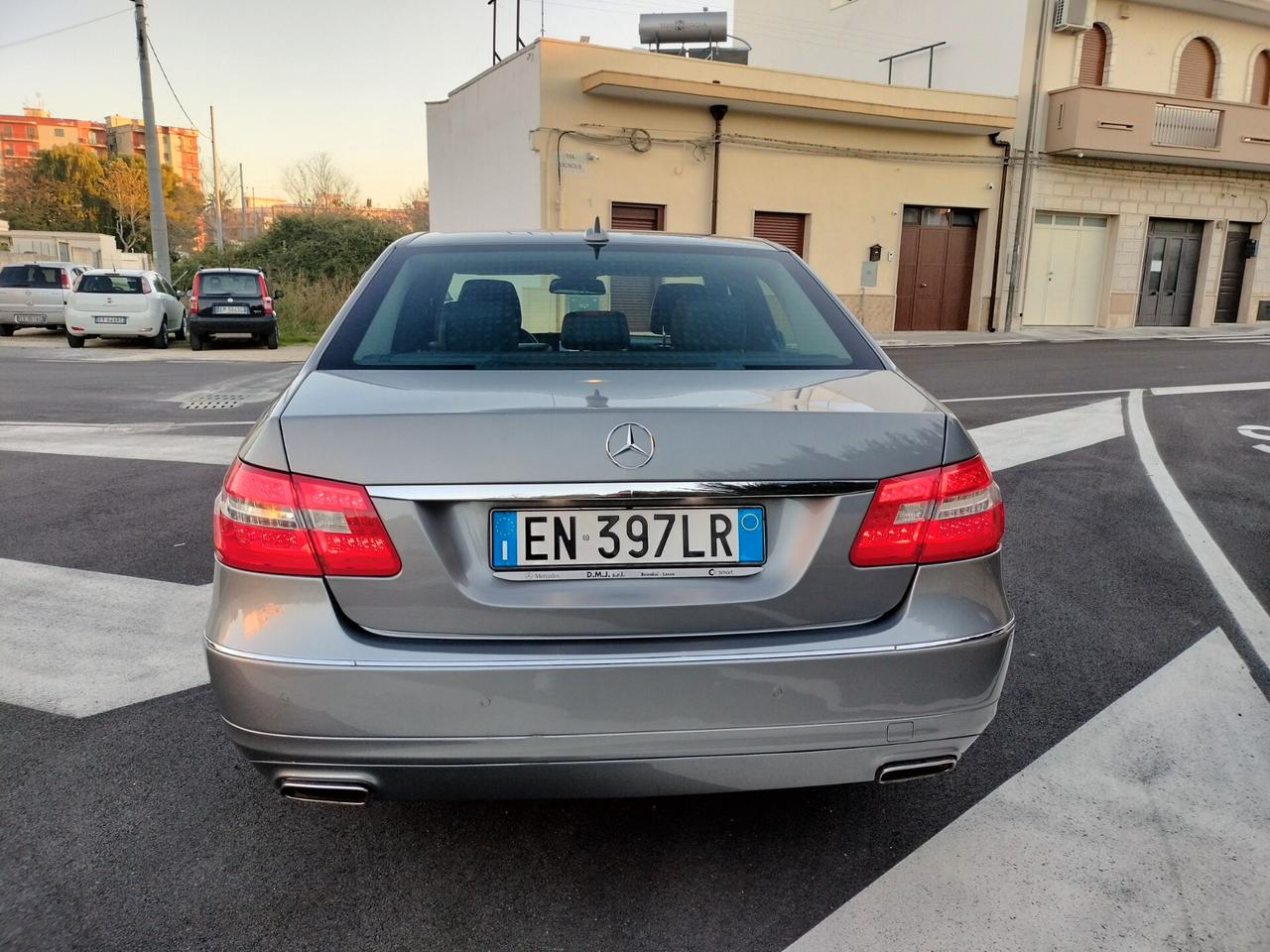 Mercedes-benz E 220 CDI BlueEFFICIENCY Avantgarde 156.000km