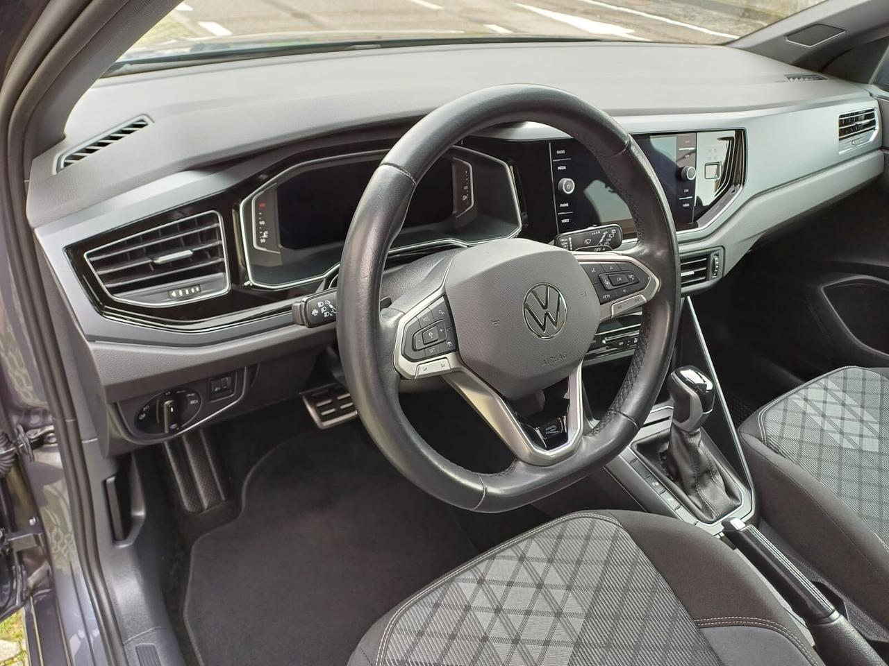 Volkswagen Taigo 1.0 TSI 110 CV DSG R-Line