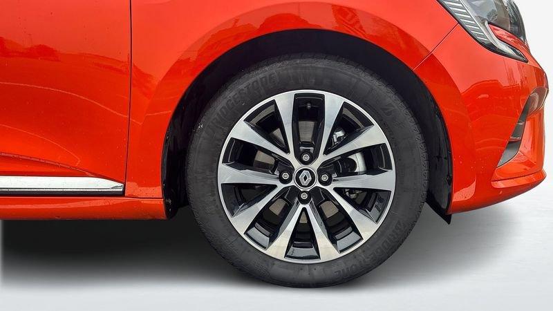 Renault Clio 1.6 E-Tech full hybrid Techno 145cv auto