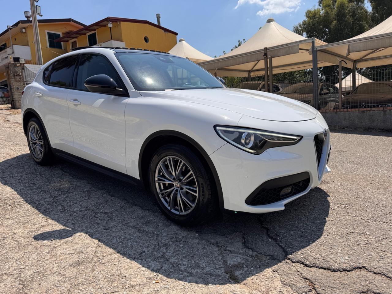 Alfa Romeo Stelvio 2.2 Turbodiesel 160 CV AT8 RWD Tetto apribile