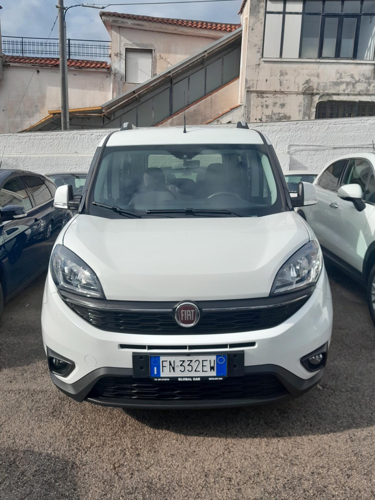 Fiat Doblo 1.6 MJT 16V 120CV Lounge Maxi