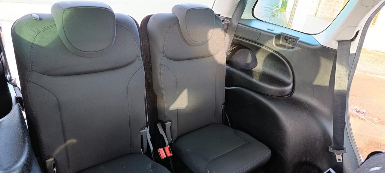 7POSTI Fiat 500L 7 POSTI Living 1.3 Multijet 95 CV