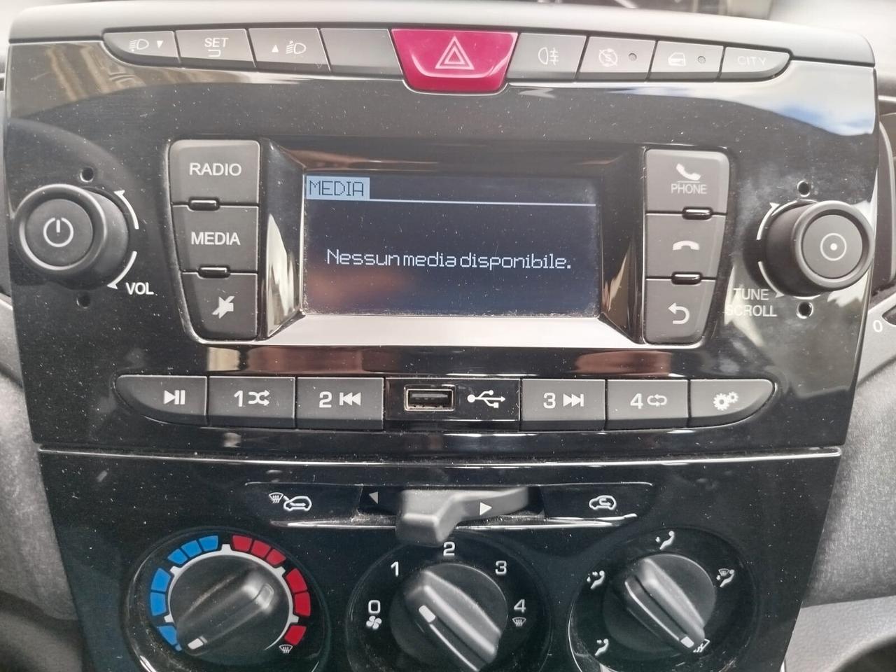 Lancia Ypsilon 1.0 FireFly 5 p. S&S Hybrid Ecochic A. Ferretti 69 CV NEO 2022 IVA