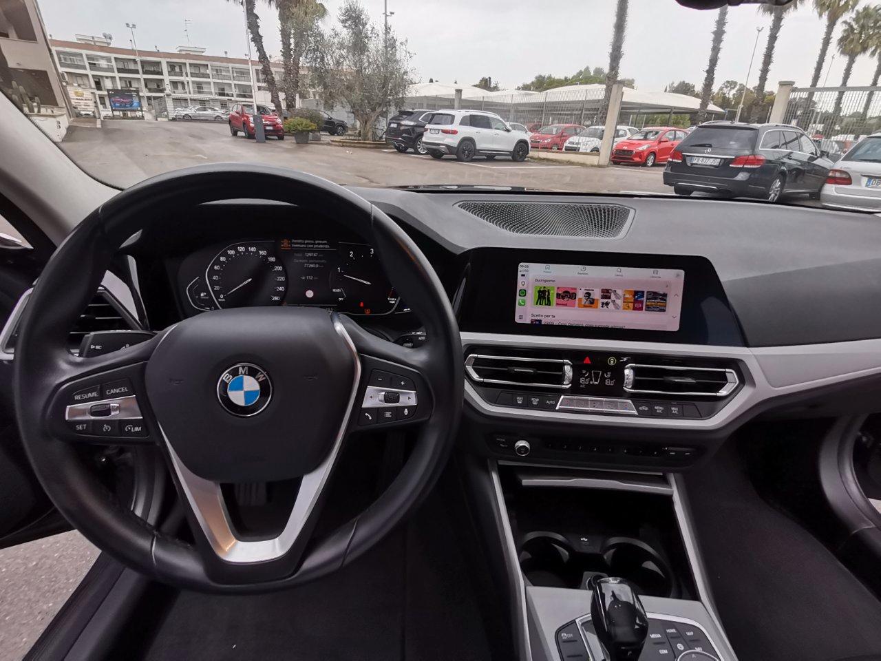 BMW 320 d Touring mhev 48V xdrive Business Advantage auto