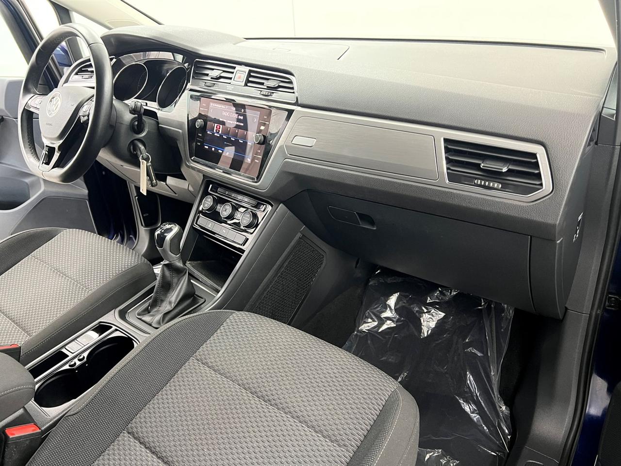 VOLKSWAGEN Touran III 2015 Touran 2.0 tdi Business 122cv