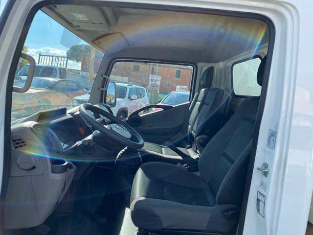 NISSAN Cabstar NT400 35.14 2.5 dci Ribaltabile Trilaterale