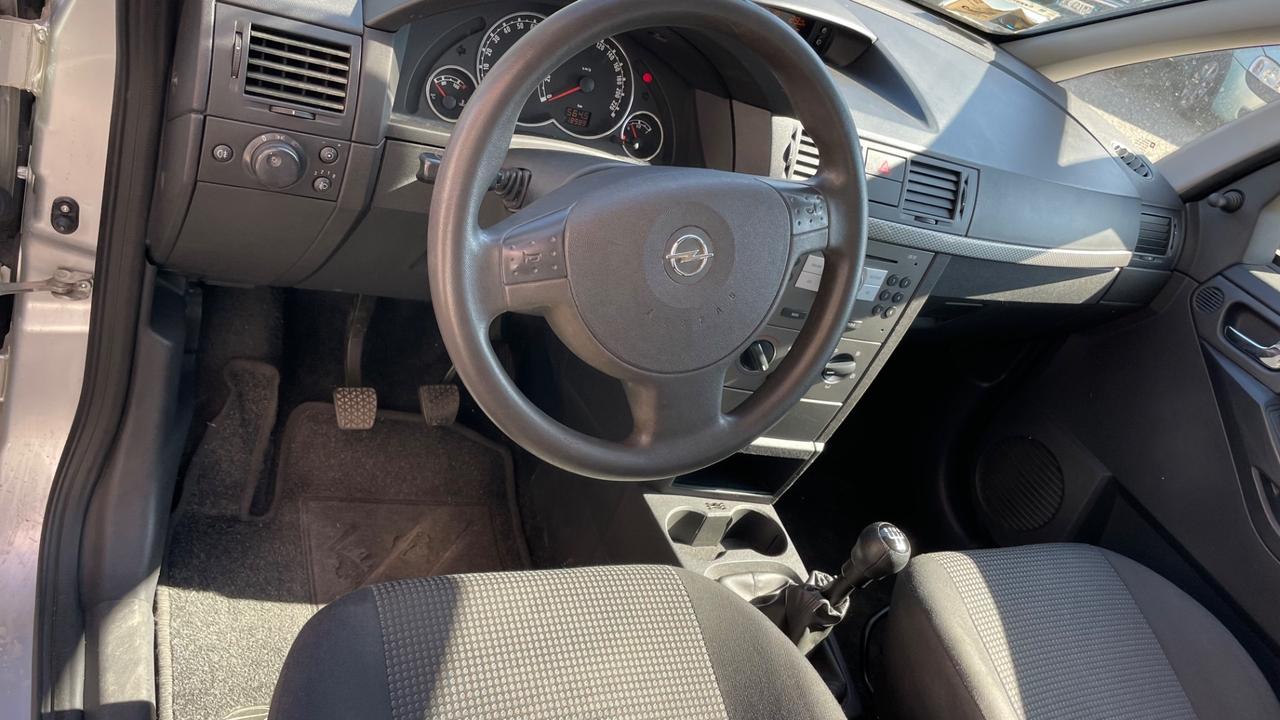 Opel Meriva 1.6 16V Cosmo