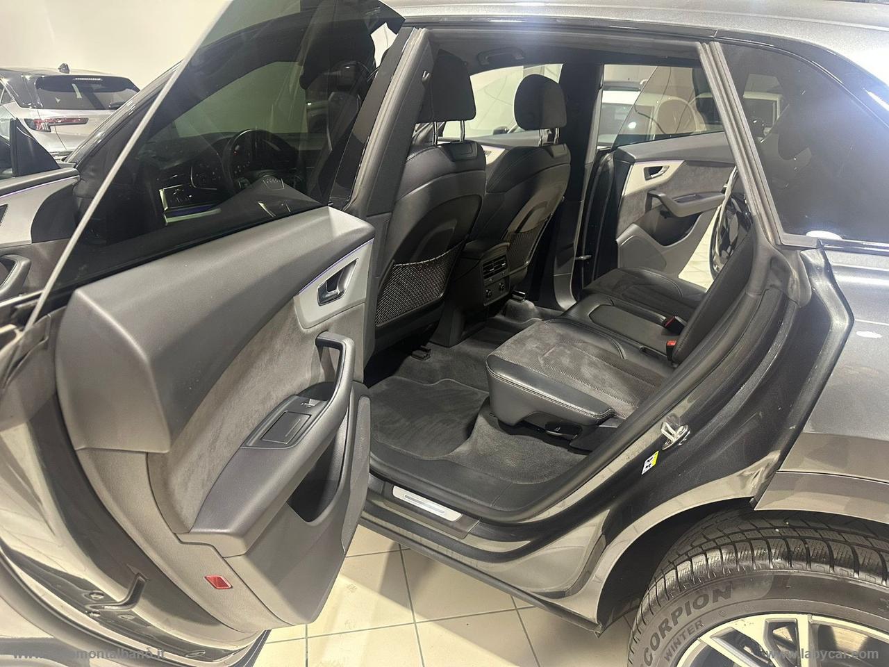 AUDI Q8 45 TDI quattro tiptronic Sport