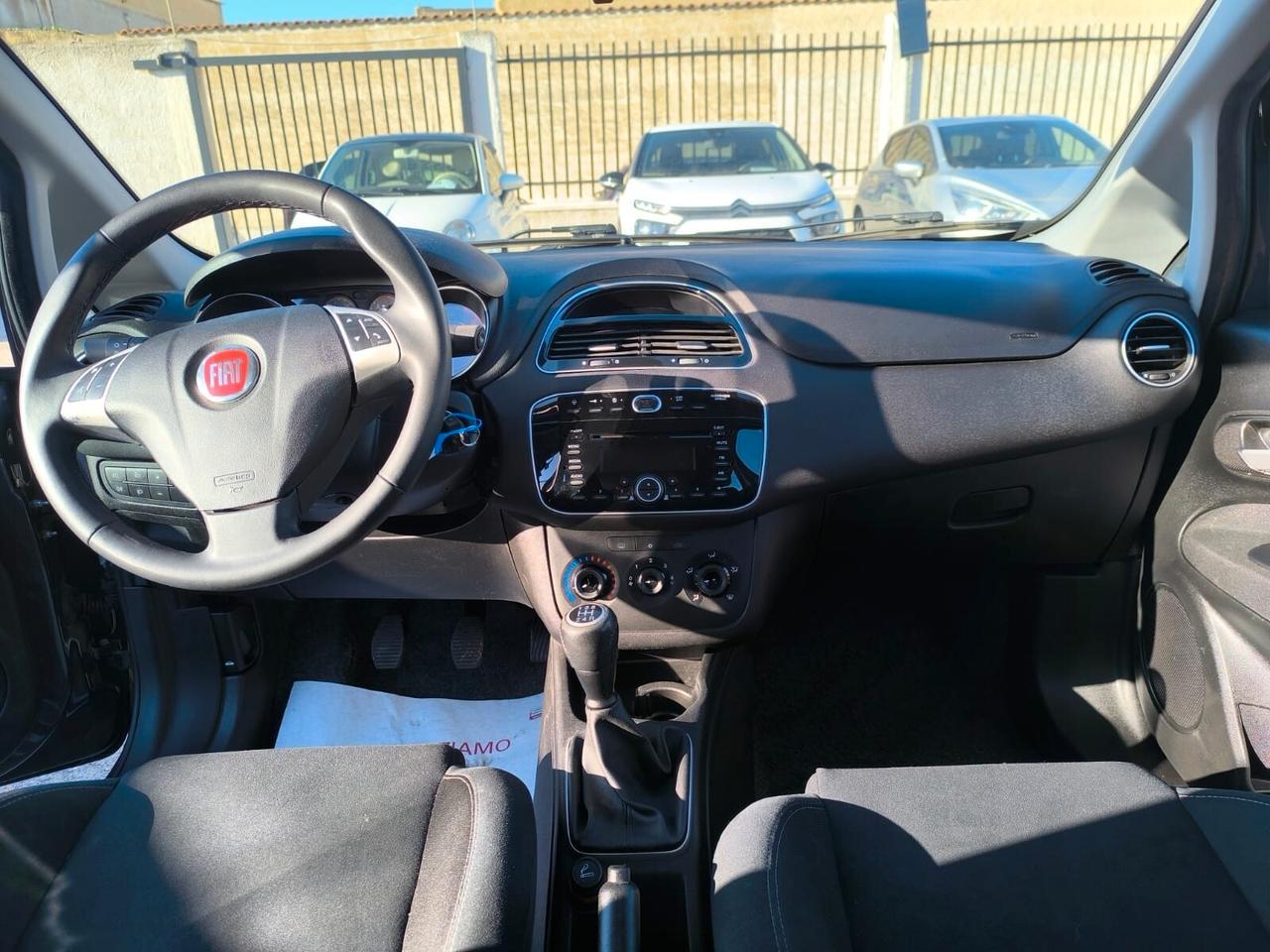 Fiat Punto 1.3 MJT II 95 CV Street 2017