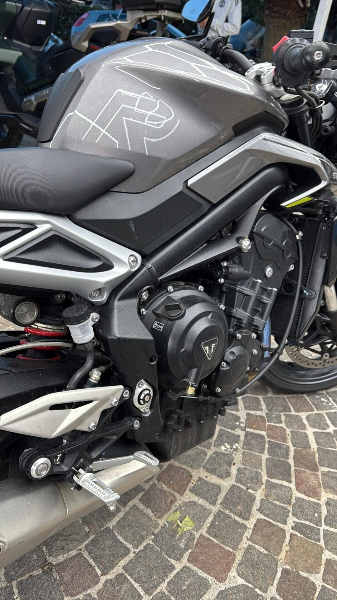 Triumph Street Triple