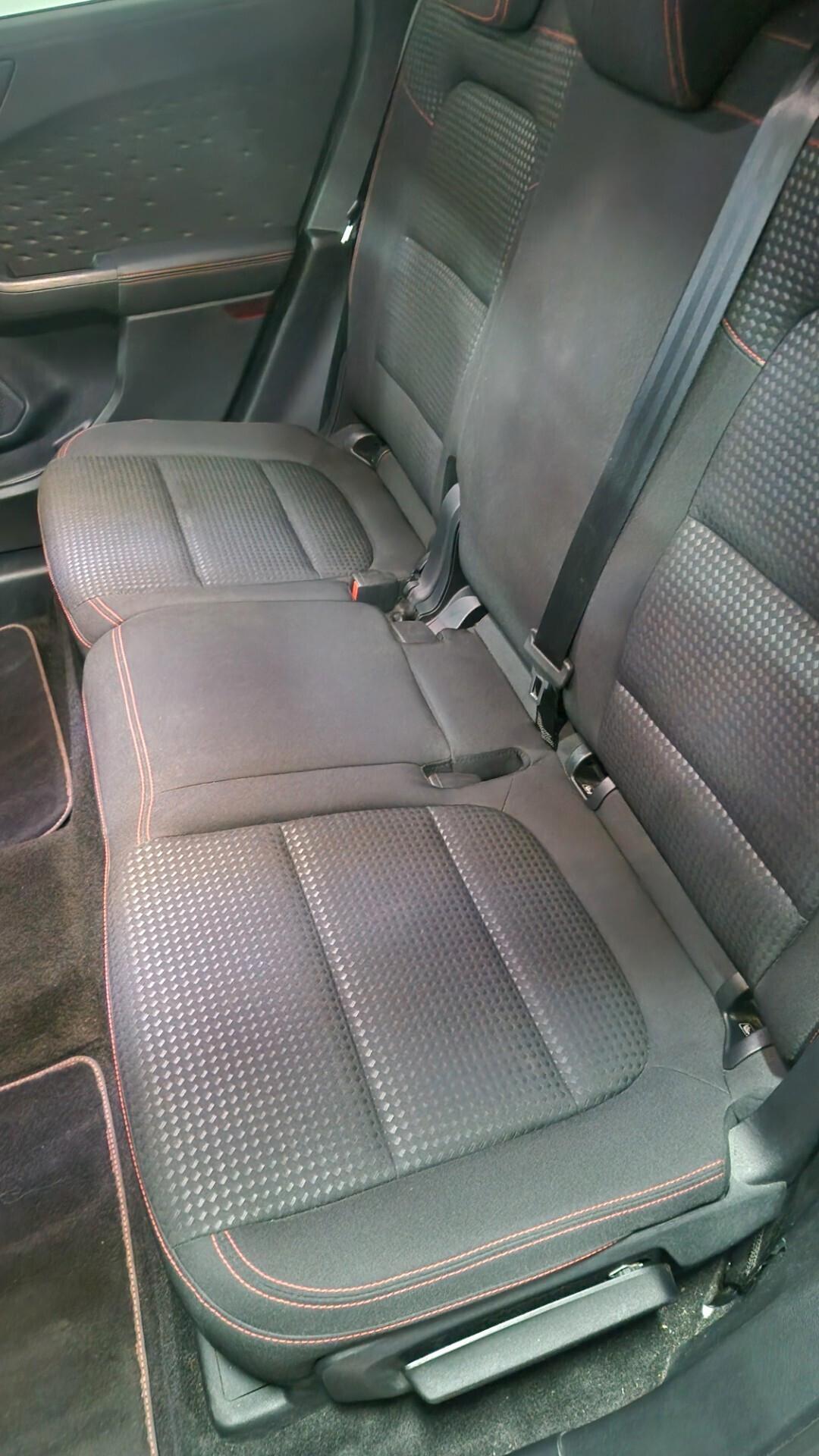 Ford Kuga 1.5 EcoBoost 2WD ST-Line Retrocam navi usb