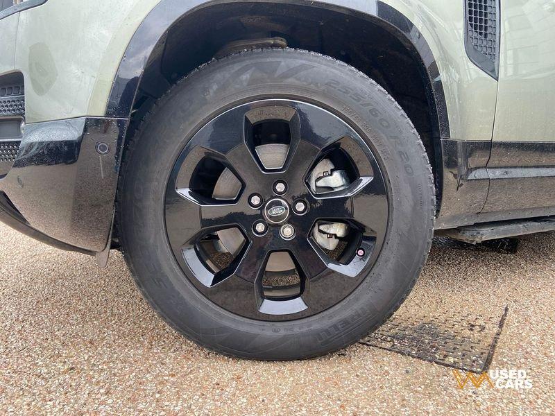 Land Rover Defender Defender 110 3.0D I6 200 CV AWD Auto S