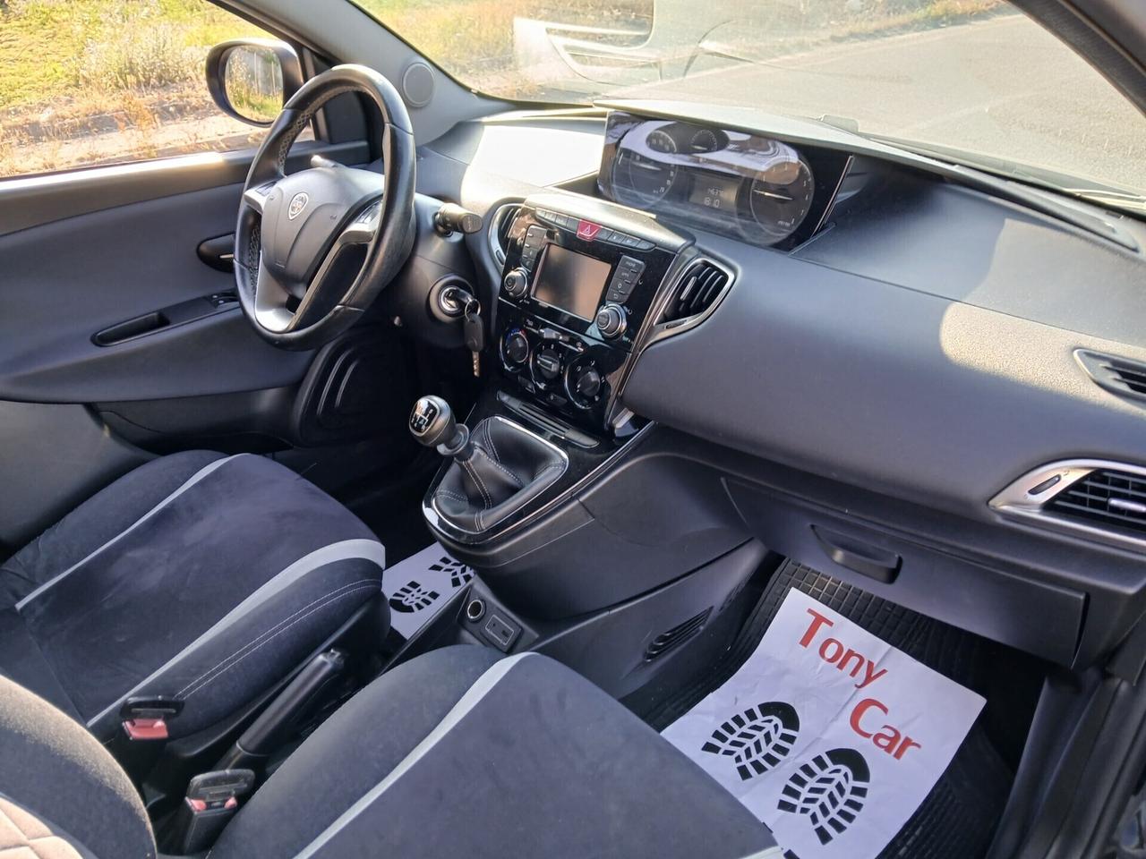 Lancia Ypsilon 1.2 69 CV 5 porte GPL Ecochic Mya