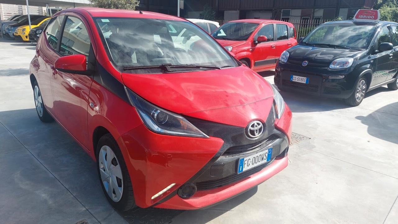 Toyota Aygo 1.0 VVT-i 69 CV 5 porte 2017