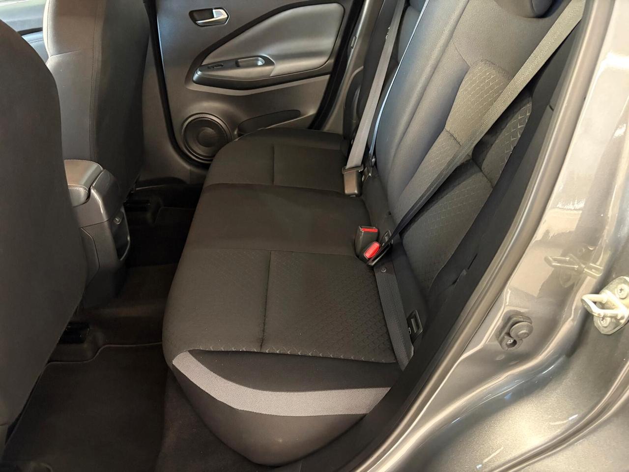 Nissan Juke 1.0 DIG-T 114 CV N-Connecta