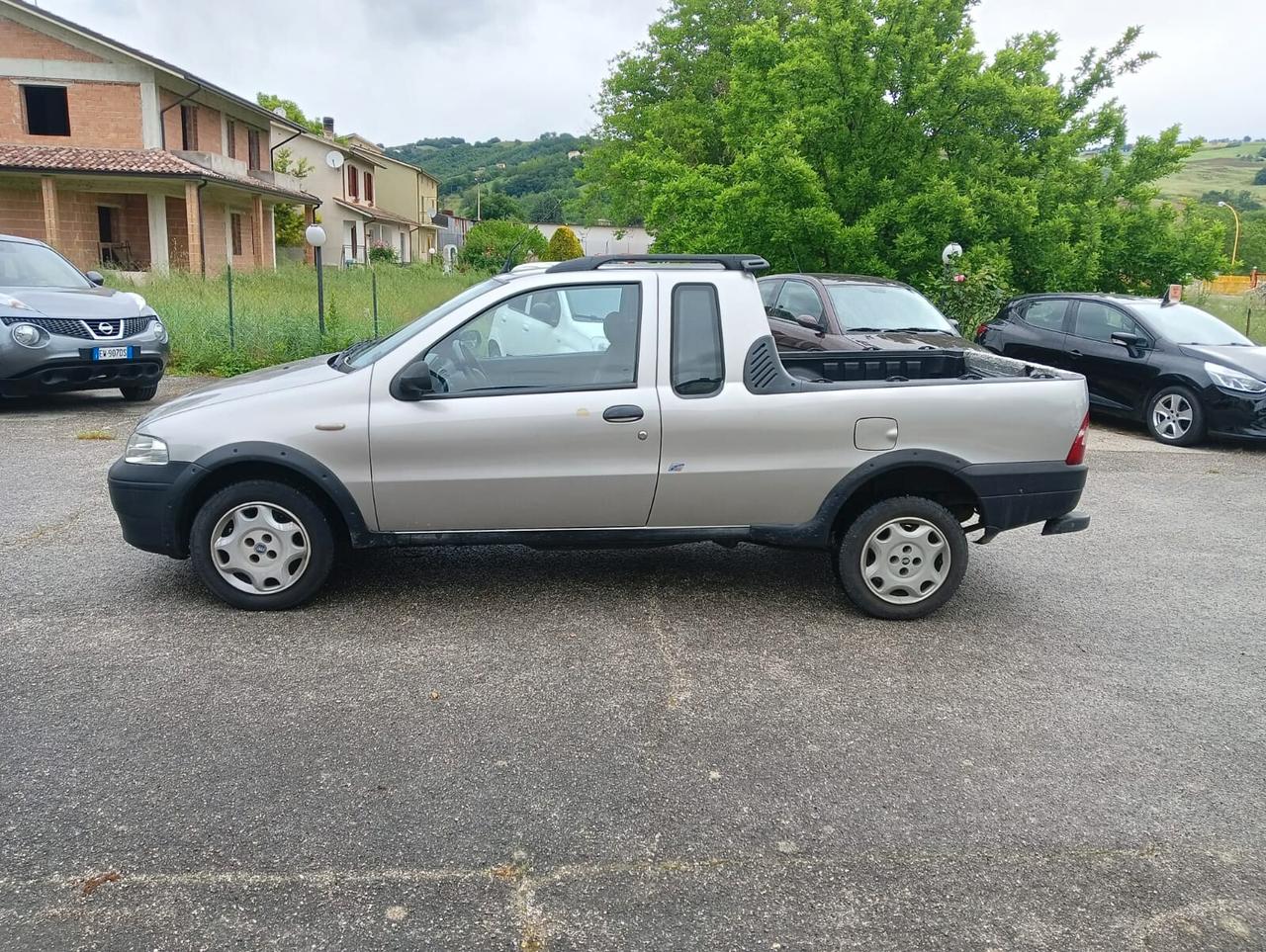 Fiat Strada 1.9 jtd Pick-up Cabina Lunga Adventure