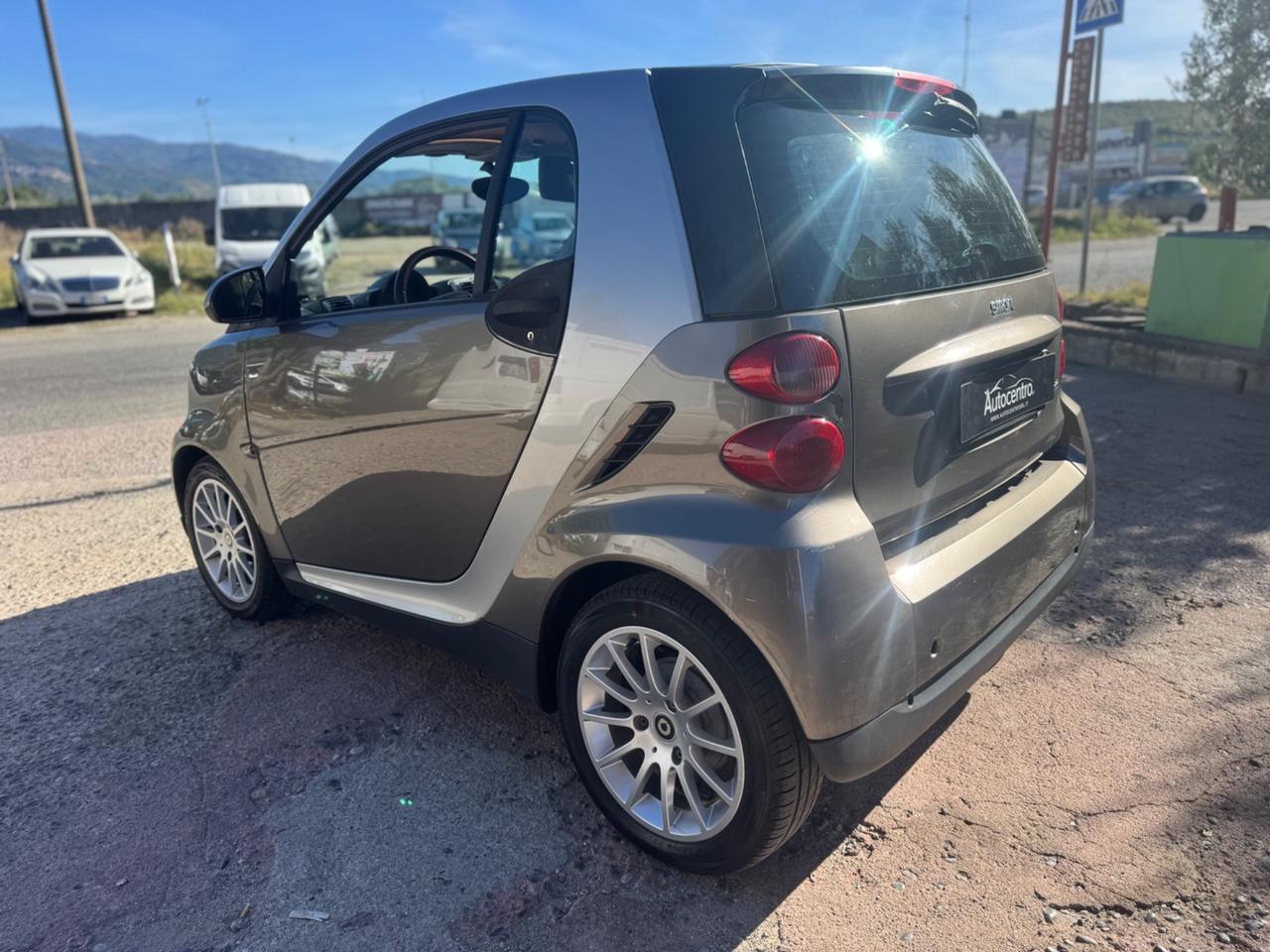 Smart ForTwo 1000 52 kW coupé pure