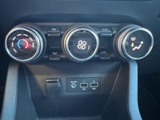 RENAULT Clio Full Hybrid E-Tech 140 CV Business