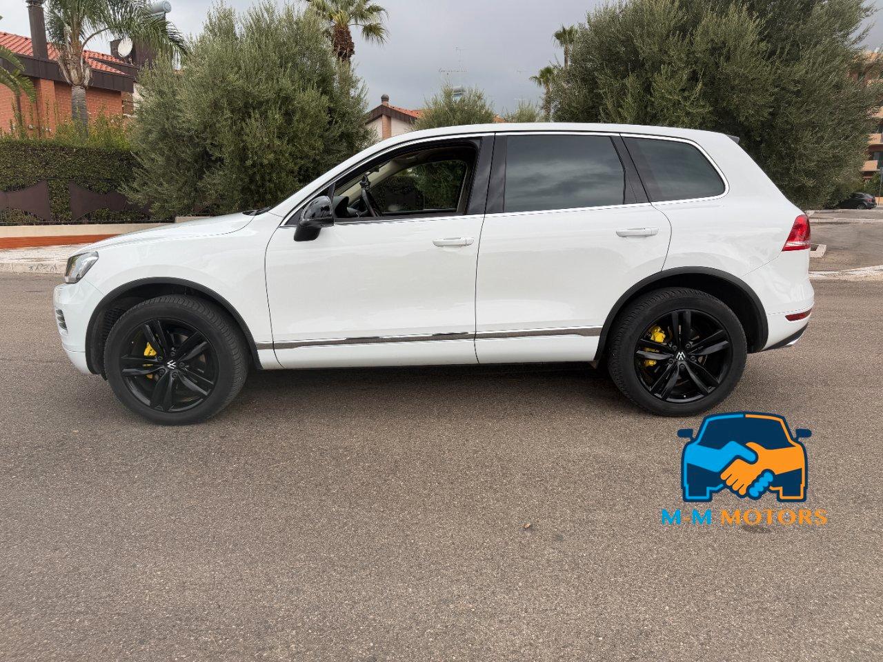 Volkswagen Touareg 3.0 V6 tdi Executive 245cv tiptronic