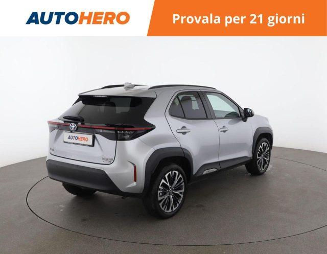 TOYOTA Yaris Cross 1.5 Hybrid 5p. E-CVT AWD-i Lounge