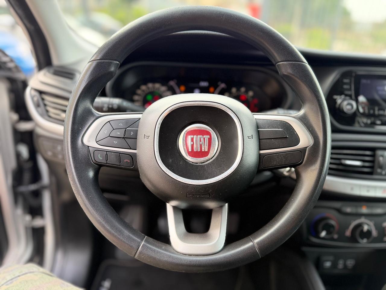Fiat Tipo 1.4 T-Jet 120CV GPL 5 porte Easy