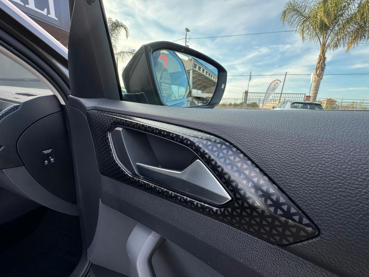 Volkswagen T-Cross 1.6 TDI SCR Advanced BMT