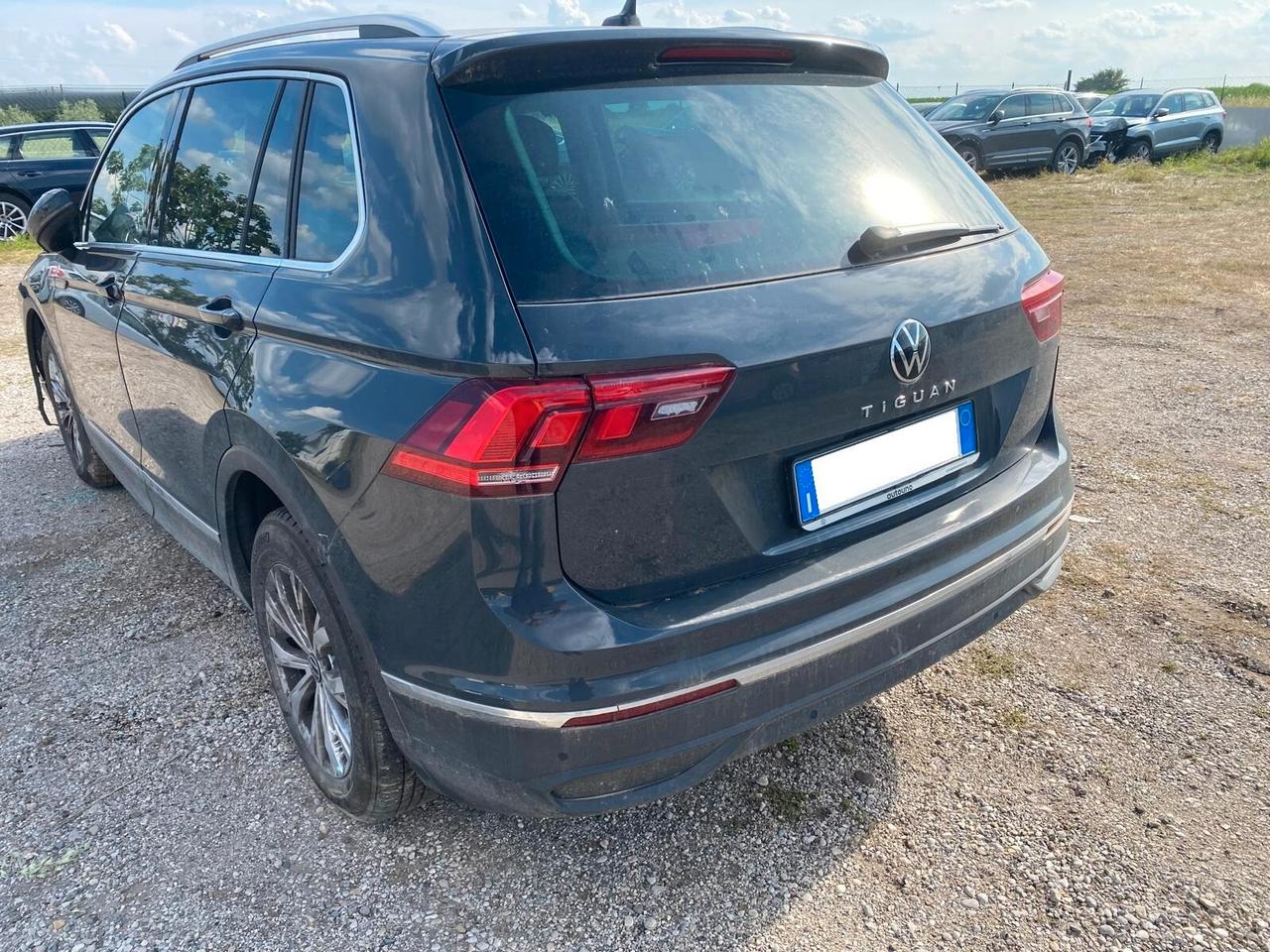 Volkswagen Tiguan 2.0 tdi 150cv dsg ALLUVIONATO