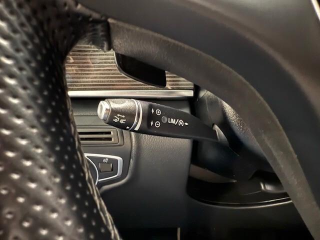 Mercedes-benz V 300 d Automatic Premium Extralong