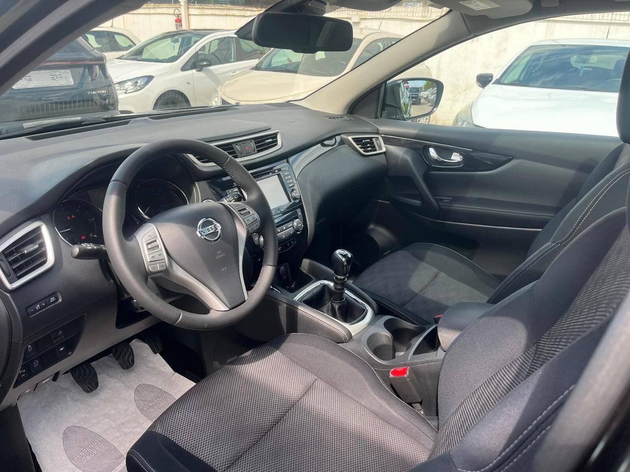 Nissan Qashqai 1.6 dCi 130cv Tekna / Tetto Navi 360