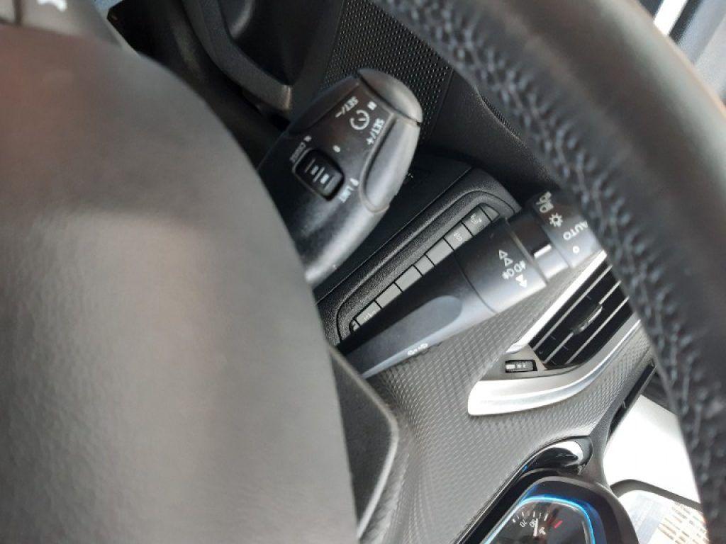 Peugeot 2008 PureTech 82 Allure