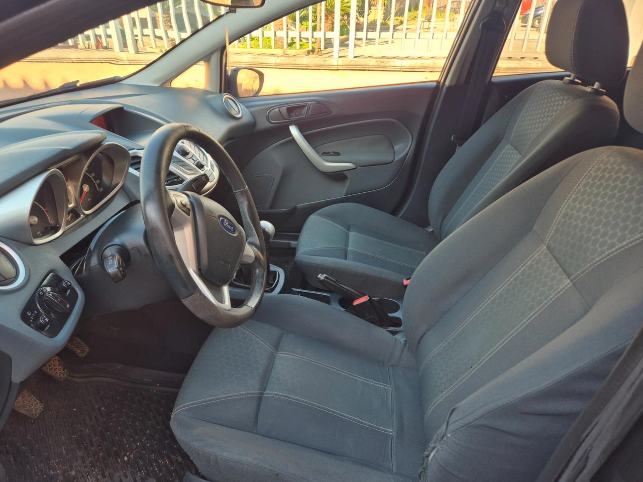 FORD FIESTA 1.2 BENZ TITANIUM PERFETTA 2009