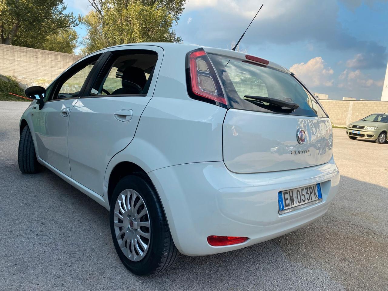 Fiat Grande Punto 1.3 MJT 75 CV 5 porte Young full 2014