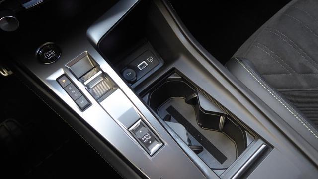 PEUGEOT 308 PureTech Turbo 130 S&S EAT8 GT