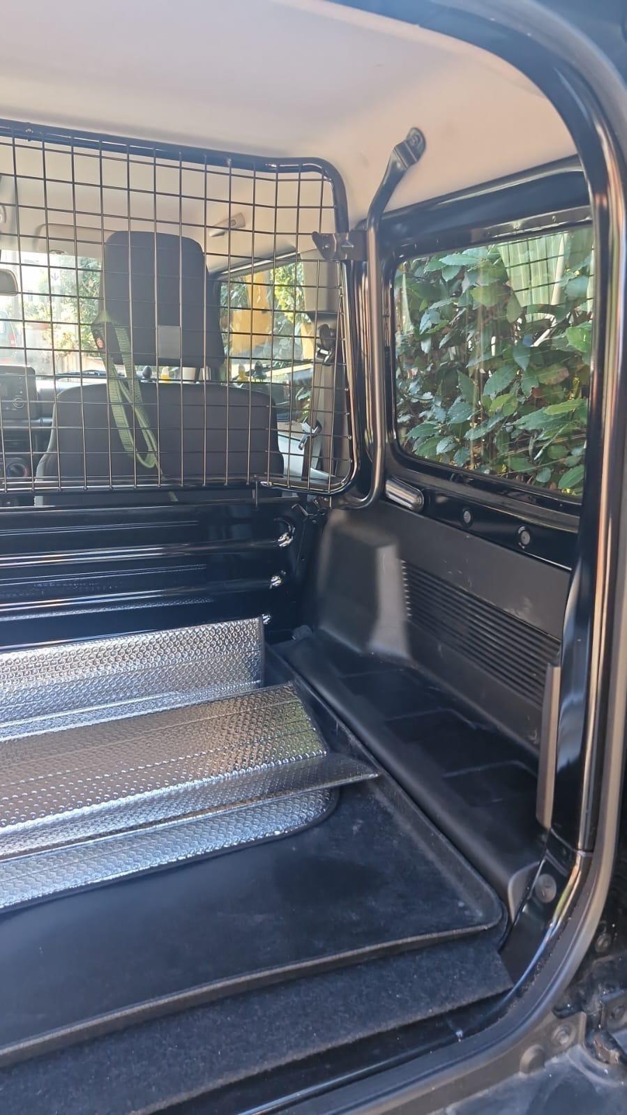 Suzuki Jimny 1.5 5MT PRO (N1)