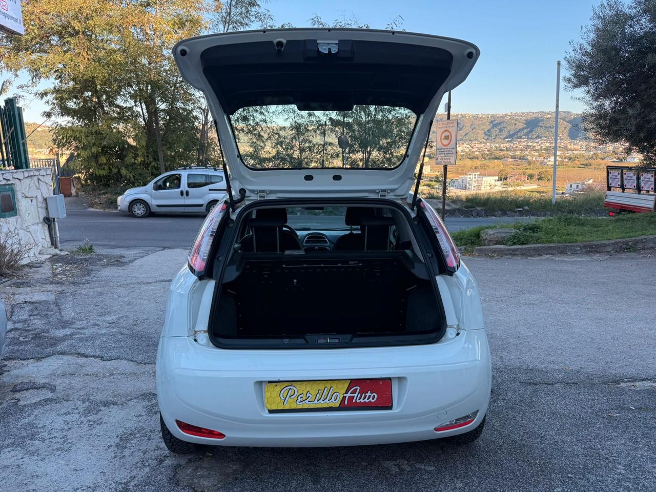 Fiat Punto 1.3 MJT II 75 CV 3 porte Street