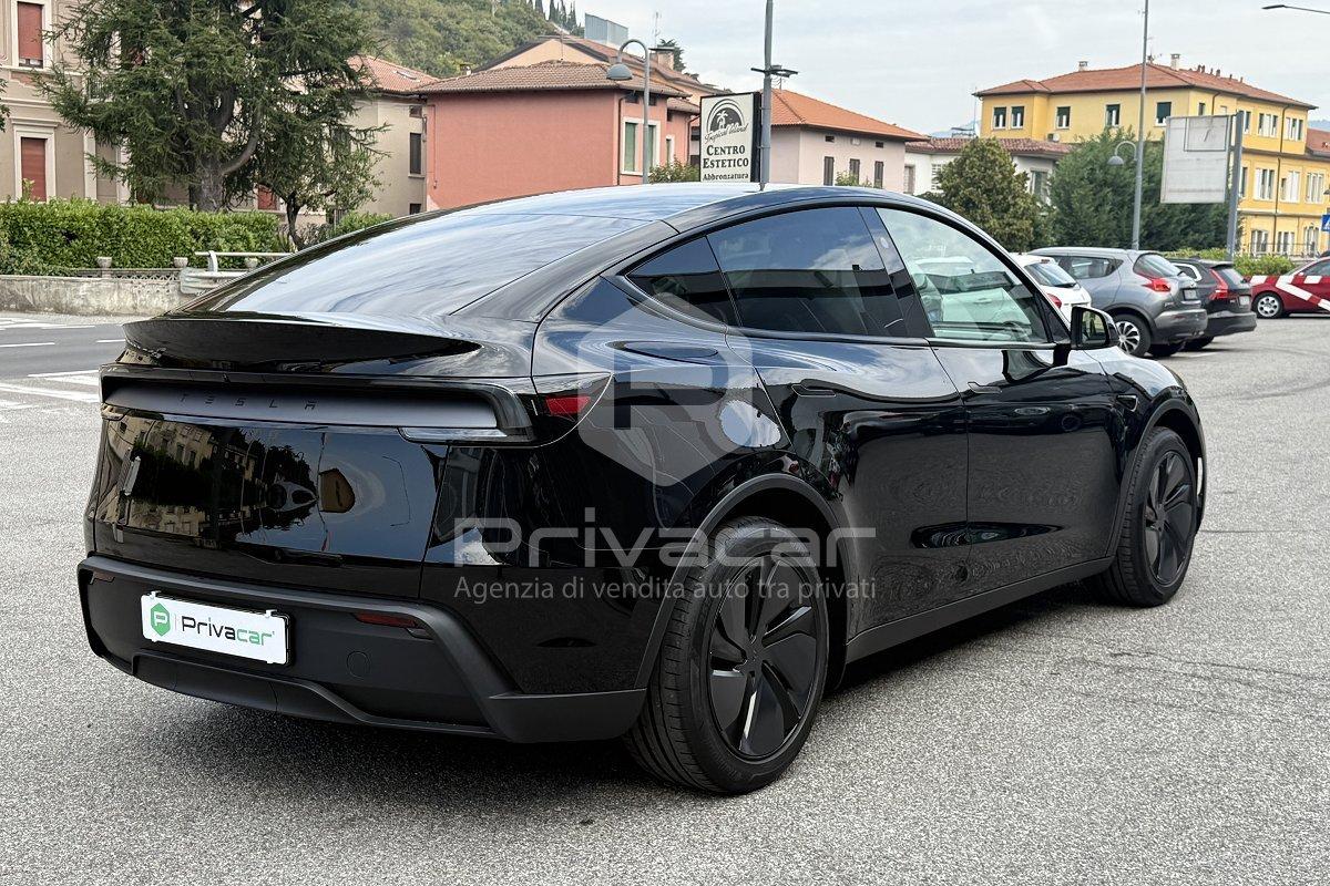 TESLA Model Y NV36 RWD