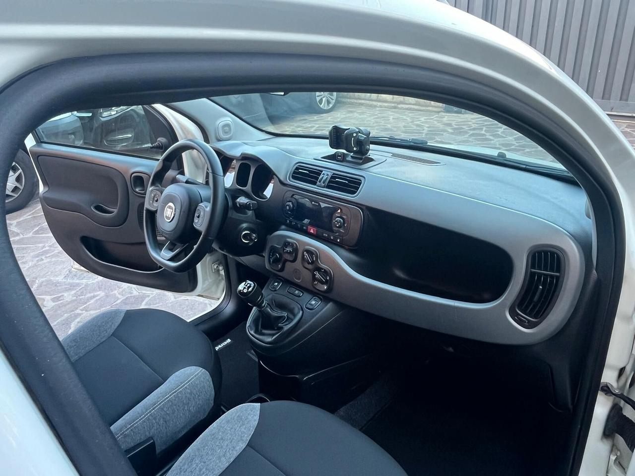 FIAT PANDA BENZINA METANO City Life ADATTA NEOPATENTATI
