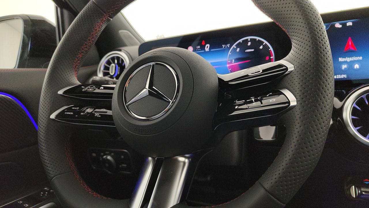 Mercedes-Benz GLA 200 d automatic