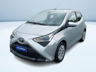 Toyota Aygo 5 Porte 1.0 VVT-i x-play
