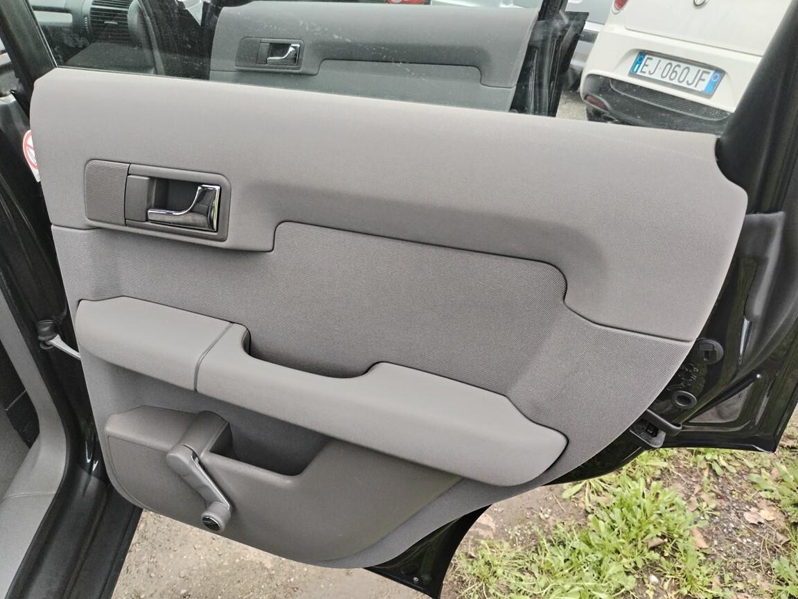 Audi A2 1.4 TDI 133000km anno 2001