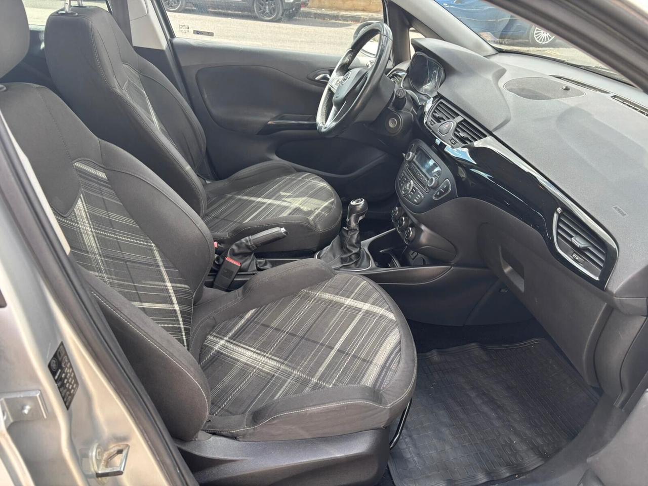 Opel Corsa 1.2 5 porte Innovation