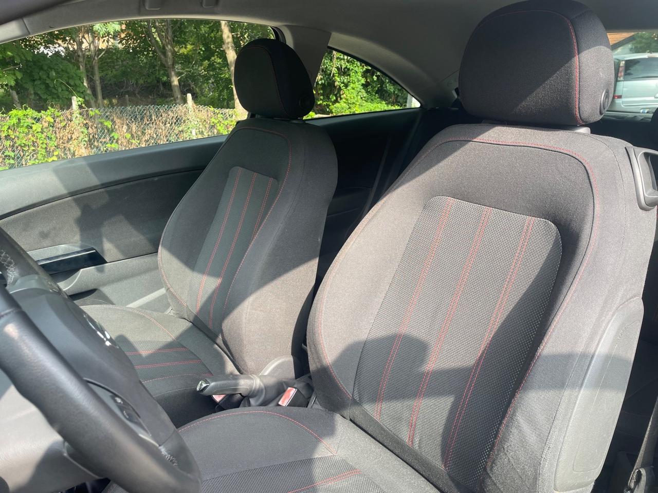 Opel Corsa NEOPATENTATI